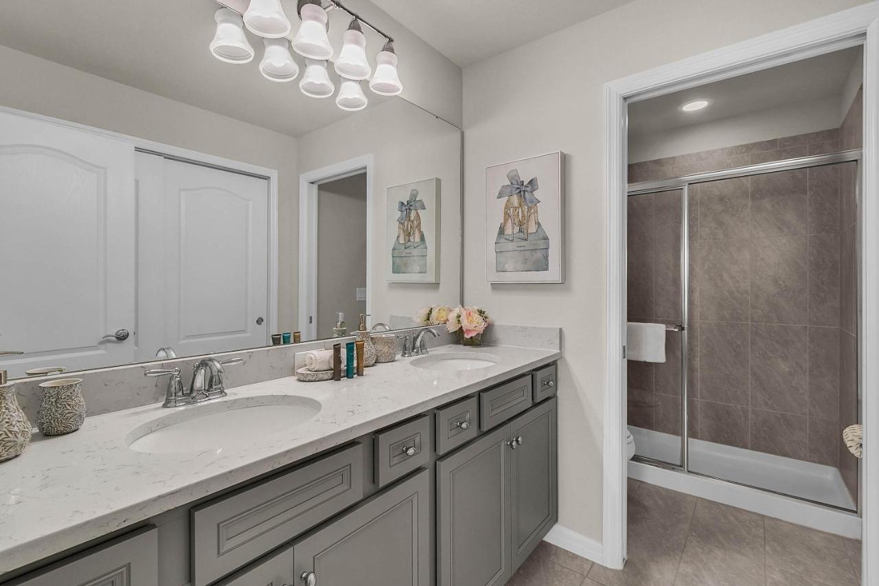 5 Bedrooms - 4,5 Bathrooms - Windsor At Westside 8928 Sa Ορλάντο Εξωτερικό φωτογραφία