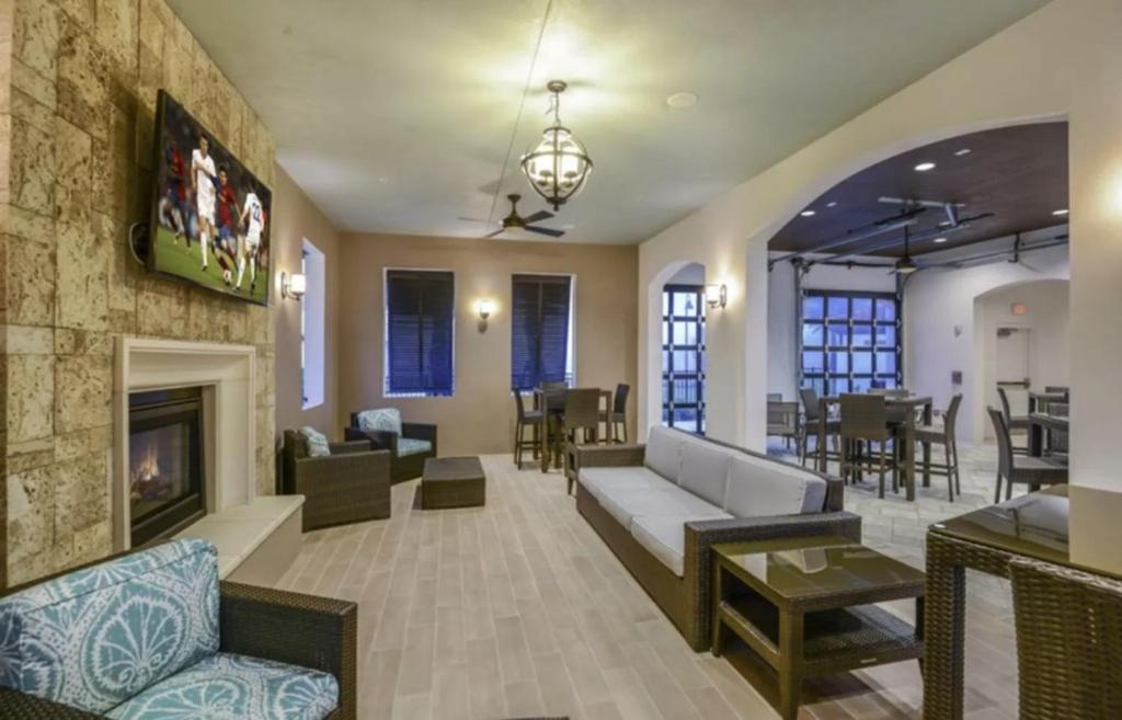 5 Bedrooms - 4,5 Bathrooms - Windsor At Westside 8928 Sa Ορλάντο Εξωτερικό φωτογραφία