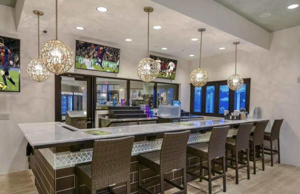 5 Bedrooms - 4,5 Bathrooms - Windsor At Westside 8928 Sa Ορλάντο Εξωτερικό φωτογραφία