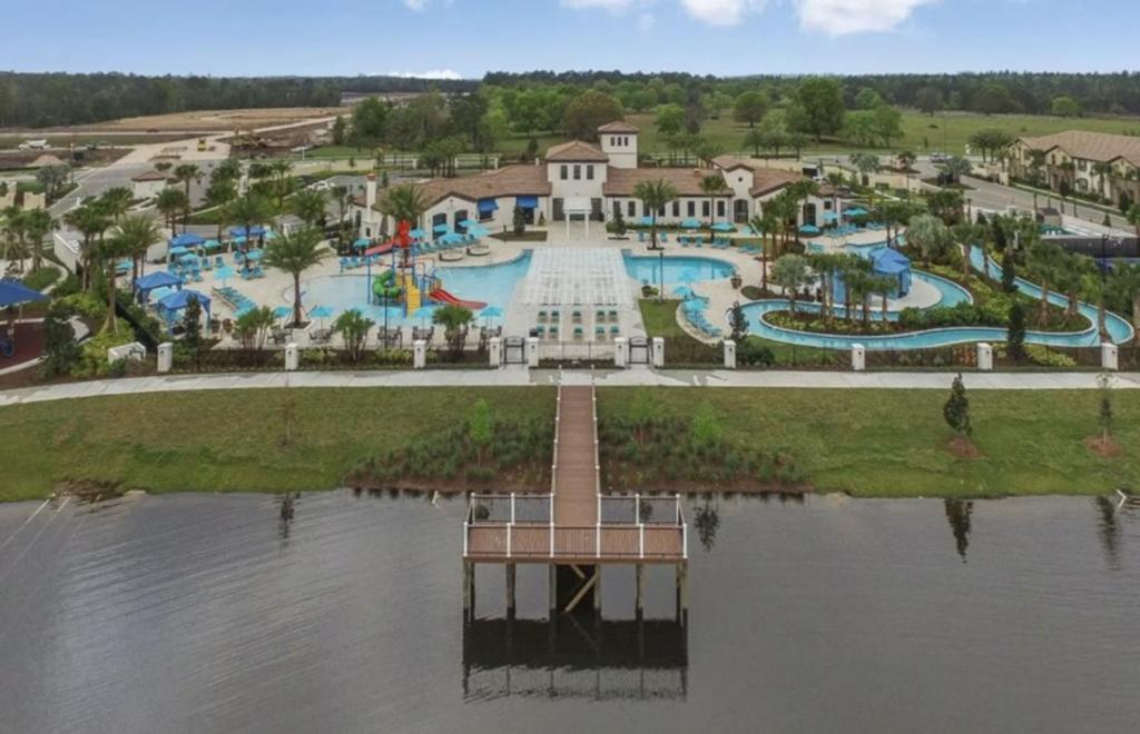 5 Bedrooms - 4,5 Bathrooms - Windsor At Westside 8928 Sa Ορλάντο Εξωτερικό φωτογραφία